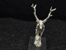Load image into Gallery viewer, 48-0635:  Great Stag, Right Leg Raised
