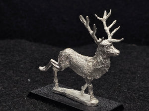 48-0636:  Great Stag, Right Leg Forward