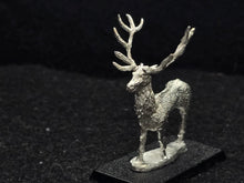 Load image into Gallery viewer, 48-0636:  Great Stag, Right Leg Forward
