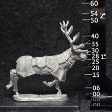 Load image into Gallery viewer, 48-0637:  Great Stag, Armored, Right Leg Raised
