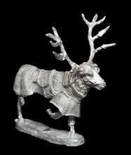 Load image into Gallery viewer, 48-0637:  Great Stag, Armored, Right Leg Raised
