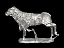 Load image into Gallery viewer, 48-0637:  Great Stag, Armored, Right Leg Raised
