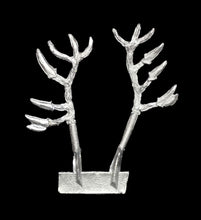 Load image into Gallery viewer, 48-0637:  Great Stag, Armored, Right Leg Raised
