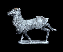 Load image into Gallery viewer, 48-0638:  Great Stag, Armored, Right Leg Forward
