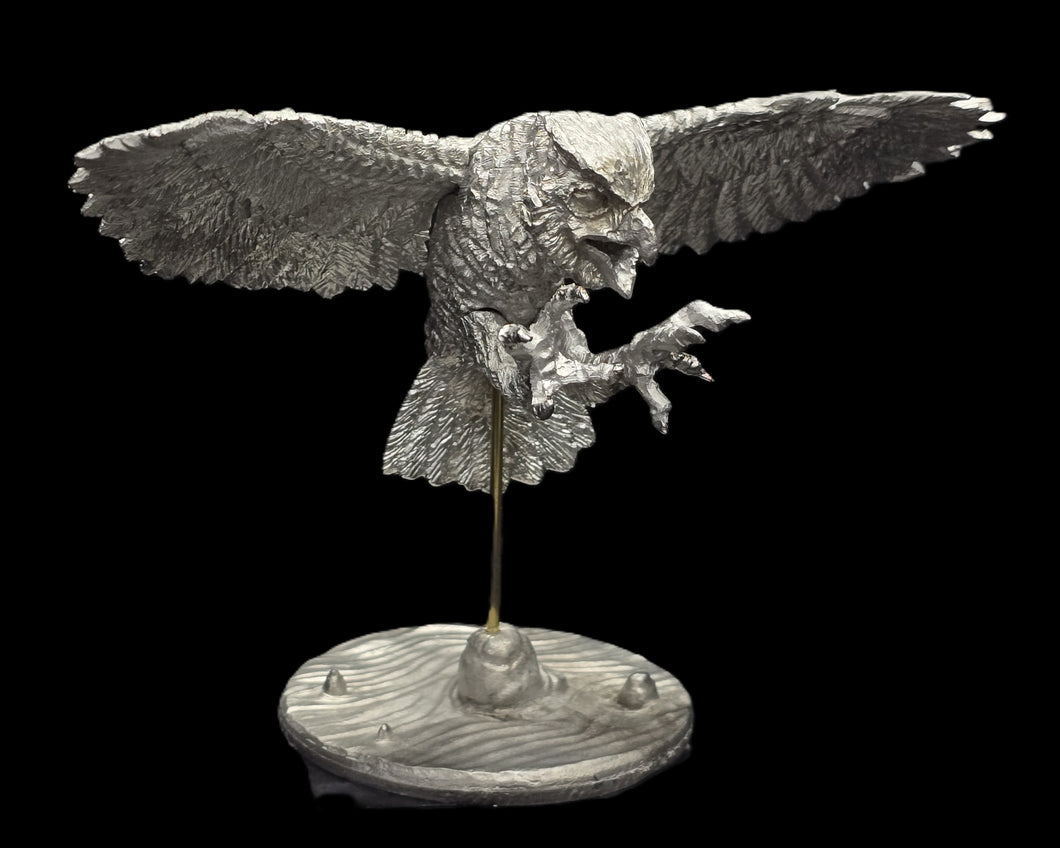 48-0838:  Giant Owl, In Flight