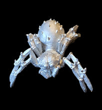 Load image into Gallery viewer, 48-0853:  Titanic Spider

