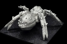 Load image into Gallery viewer, 48-0853:  Titanic Spider
