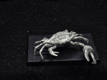 Load image into Gallery viewer, 48-0862: Titanic Crab
