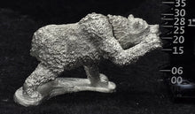 Load image into Gallery viewer, 48-0875:  Titanic Bear, Right Claw Raised

