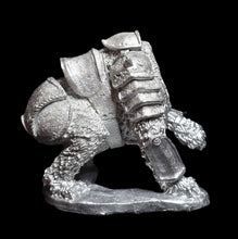 Load image into Gallery viewer, 48-0878:  Titanic Bear, Plate Armor, LF Raised, Open Mouth
