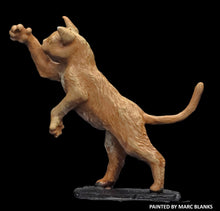 Load image into Gallery viewer, 48-0894:  Giant Cat, Attacking
