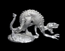 Load image into Gallery viewer, 49-0049: Dragon Lizard
