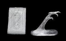 Load image into Gallery viewer, 49-0686: Flying Carpet, Small
