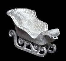 Load image into Gallery viewer, 49-0692:  Sleigh
