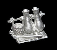 Load image into Gallery viewer, 49-9681:  Siege Crew Equipment - Vases
