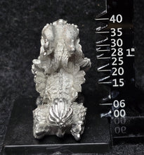 Load image into Gallery viewer, 49-9105:  Lion Statue
