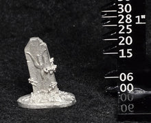 Load image into Gallery viewer, 49-9577:  Monolith with Overgrowth
