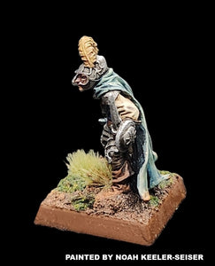 50-0019: Elite Armored Elf, with Two Swords