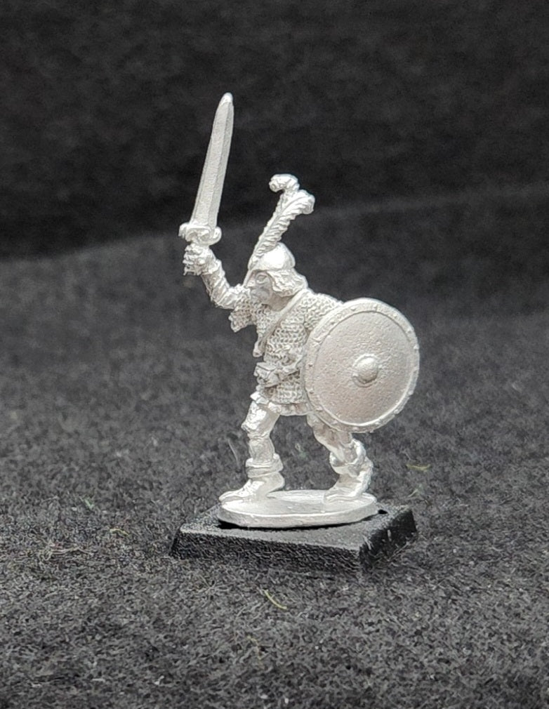 50-0082:  Elf Adventurer with Sword