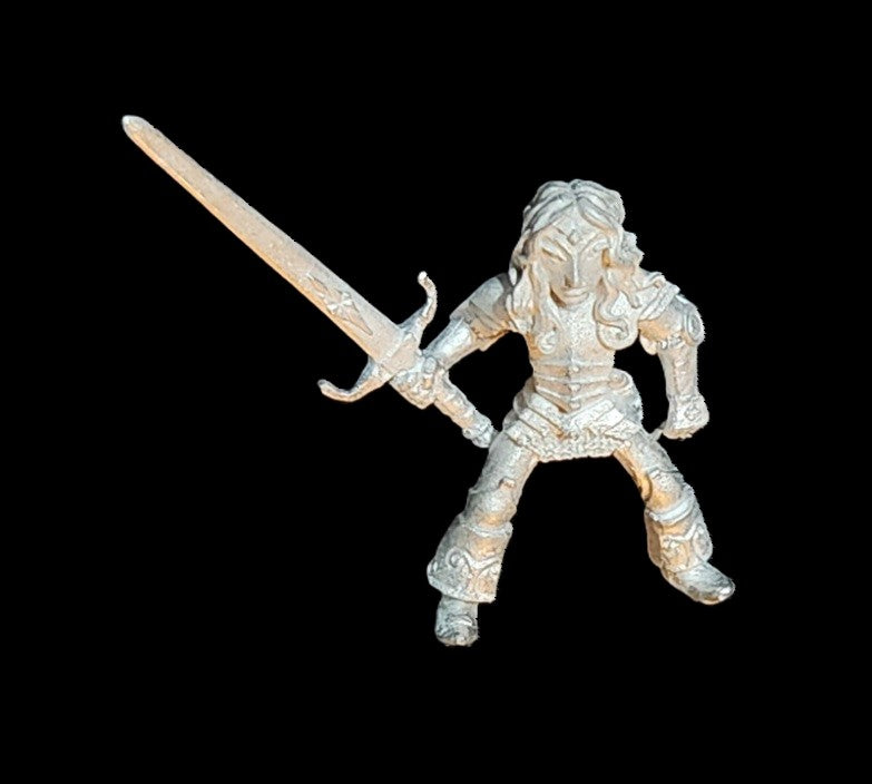 50-0089: Elf Adventurer with Sword, Mounted [rider only]