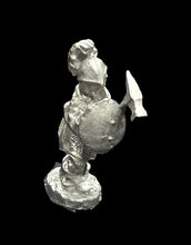 Load image into Gallery viewer, 50-0108:  Dwarf Warrior, Advancing, Plumed Helmet
