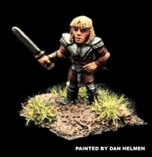 Load image into Gallery viewer, 50-0173:  Dwarf Adventurer - Paladin
