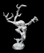 Load image into Gallery viewer, 50-0253:  Dryad Warrior, Attacking

