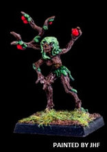 Load image into Gallery viewer, 50-0258:  Dryad Warrior Throwing Apples, Left Handed
