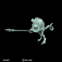 Load image into Gallery viewer, 50-0467/48-0160:  Troglodyte Lancer, Unarmored [rider and mount]
