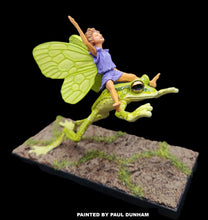 Load image into Gallery viewer, 50-0542 48-0885:  Greater Fairy Frog Cavalry
