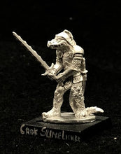 Load image into Gallery viewer, 50-0685:  Armored Lizardman Hero with Greatsword
