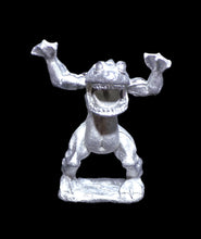 Load image into Gallery viewer, 50-0687:  Amphibian Warlord, Attacking
