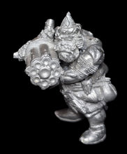 Load image into Gallery viewer, 50-0869:  Giant Ogre Mercenary with Volley Gun, At Ready
