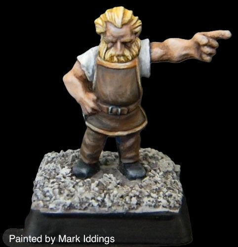 50-0197:  Dwarf Engineer, Pointing