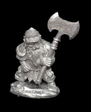 Load image into Gallery viewer, 50-2423:  Dwarf Warrior with Great Axe, at Ready
