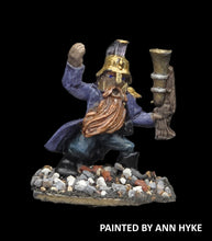 Load image into Gallery viewer, 50-2443:  Dwarf Hand Gunner, Advancing
