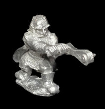 Load image into Gallery viewer, 50-2471:  Dwarf Crewman with Lever
