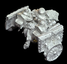 Load image into Gallery viewer, 50-2481 / 50-2489:  Forge Dwarf War Thresher with Armored Crew [1]
