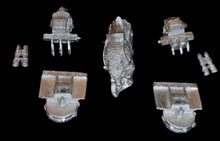 Load image into Gallery viewer, 50-2489:  Dwarf War Thresher
