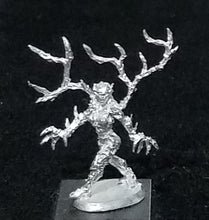 Load image into Gallery viewer, 50-0252:  Dryad Warrior, At Ready
