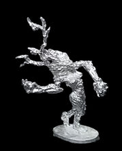 Load image into Gallery viewer, 50-0257:  Dryad Warrior Throwing Apples, Right Handed
