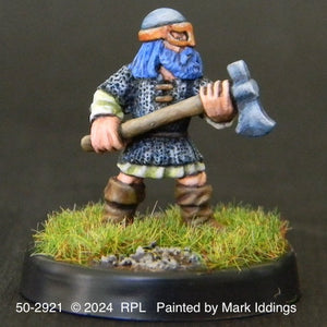 50-2921:  Armored Gnome with Great Axe and Helmet