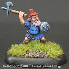 Load image into Gallery viewer, 50-2952:  Gnome Adventurer Axeman
