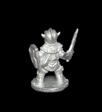 Load image into Gallery viewer, 50-2983:  Gnome Paladin
