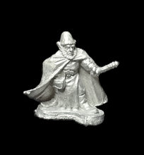 Load image into Gallery viewer, 50-2993: Gnome Illusionist, Wand Forward
