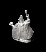 Load image into Gallery viewer, 50-2994: Gnome Illusionist, Wand Raised and Orb Forward
