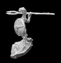 Load image into Gallery viewer, 50-6506:  Reptiliad Skirmisher, Weapon Raised, Round Shield [Turtle Shell Base]
