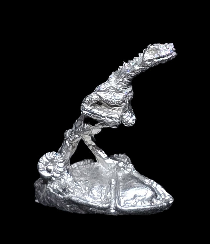 50-6507:  Reptiliad Skirmisher In Reserve [Turtle Shell Base]