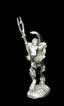 Load image into Gallery viewer, 50-6523:  Reptiliad Warrior, Unarmored, Two Handed Weapon, Advancing, Tail Up
