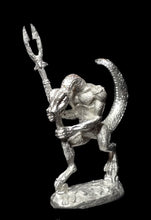 Load image into Gallery viewer, 50-6523:  Reptiliad Warrior, Unarmored, Two Handed Weapon, Advancing, Tail Up
